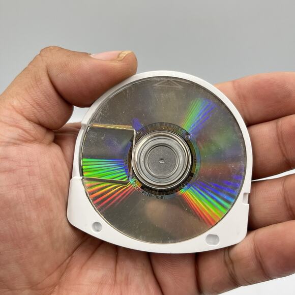 Driver '76 (Sony PlayStation Portable PSP, 2007) UMD Only - Picture 3 of 4